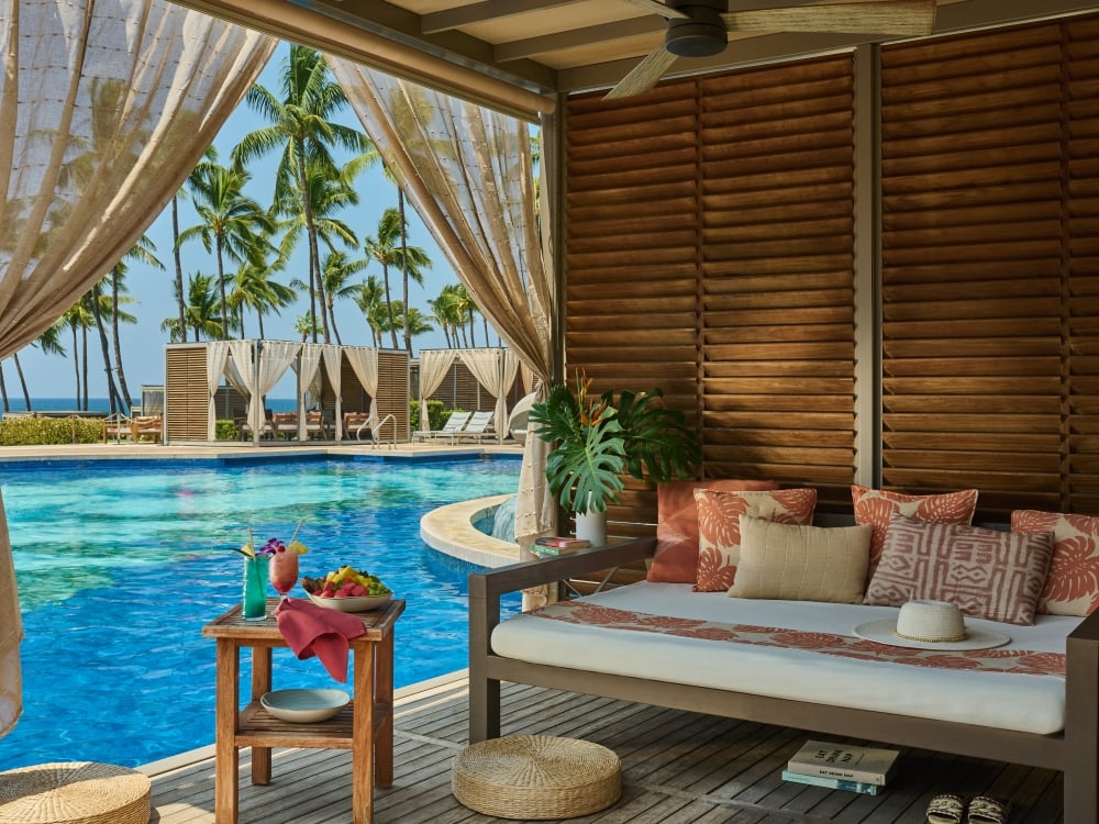 cabana at hibiscus pool