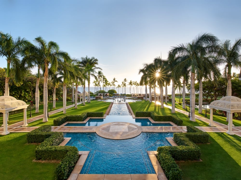 reflections new mundy