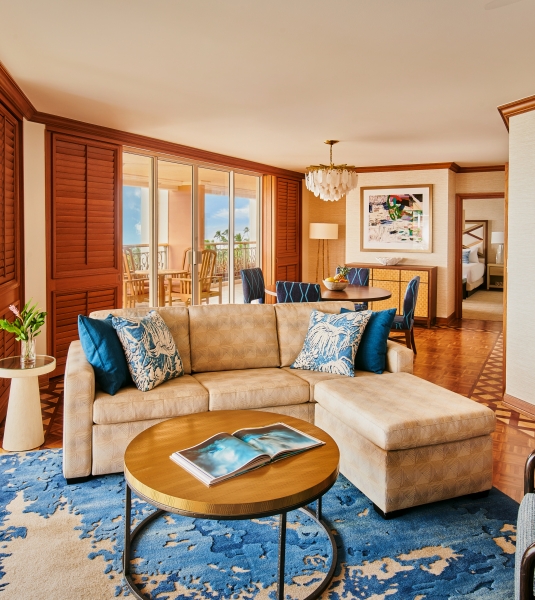 Napua Royal Suite Living & Dining
